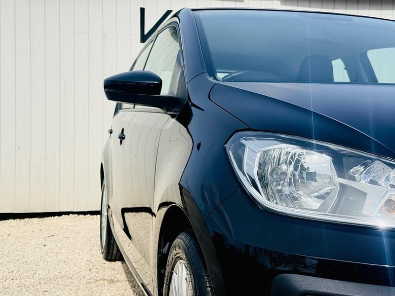 Używany VW up! move up! 2017 Czarny Hatchback