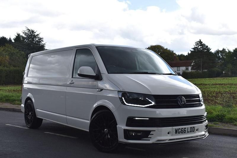 White Used 2017 VW T6 Trendline Van | £17,995 (Good price) - Image 1/4