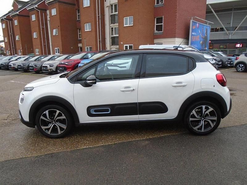 Usado Citroën C3 PureTech 108 HP (79 kW) 2023 Branco Citadino