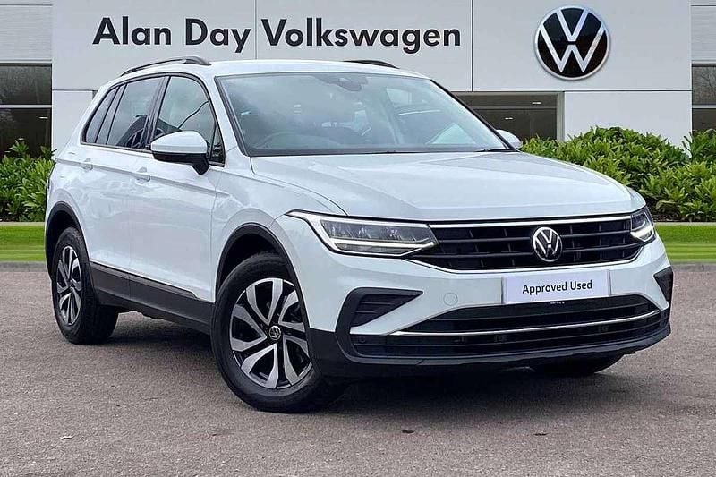 White Used 2021 VW Tiguan Active SUV | £21,789 (Fair price) - Image 1/4