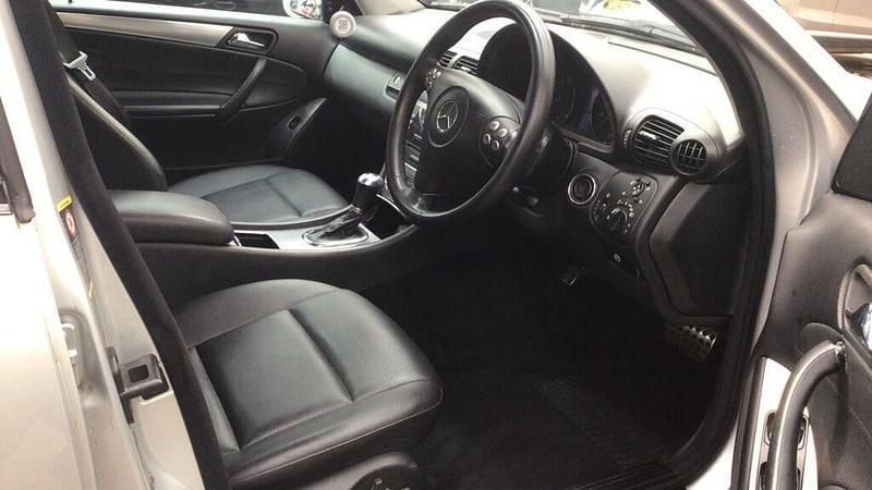 Used Mercedes C180 Avantgarde 2007 Silver Sedan