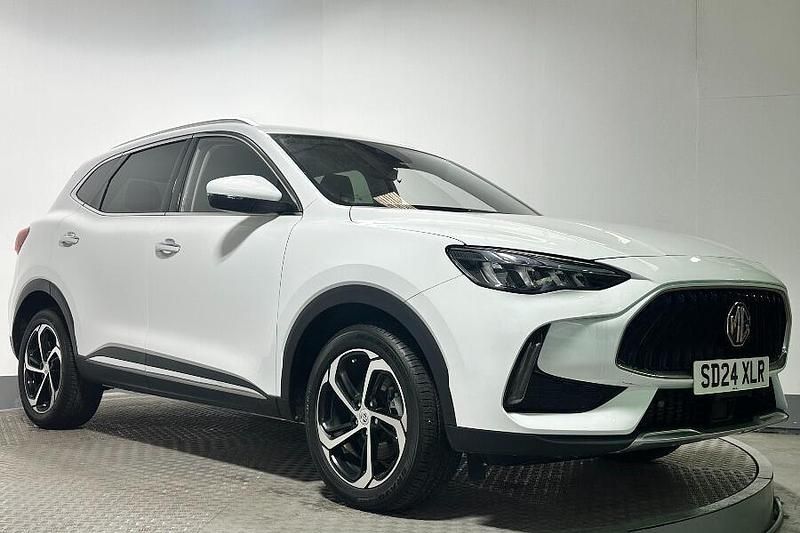 White Used 2024 MG HS Trophy SUV | £17,896 (Good price) - Image 1/4