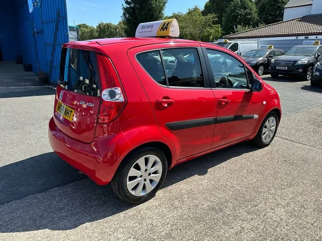 Used Suzuki Splash GLS 86 HP (63 kW) 2010 Red Hatchback