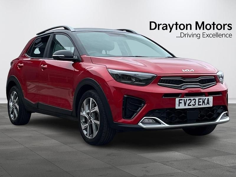 Used Kia Stonic GT-Line S 118 HP (86 kW) 2023 Red SUV