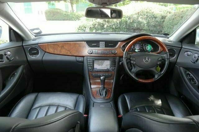 Used Mercedes CLS320 2006 Sedan