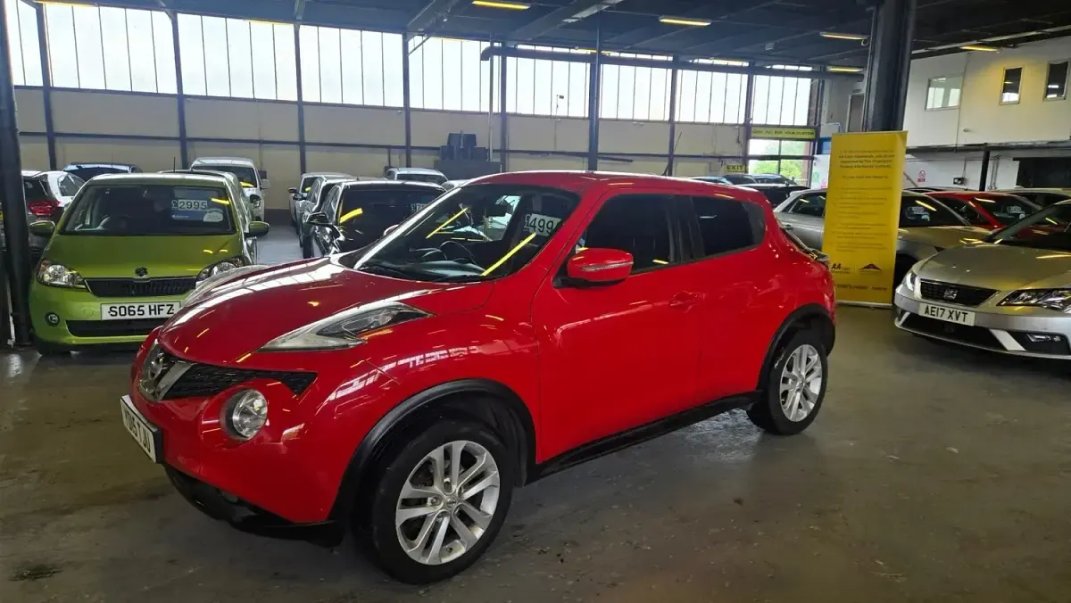 Used Nissan Juke Acenta 2015 Red SUV