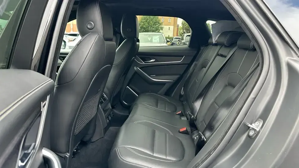 Used Jaguar F-Pace R-Dynamic 404 HP (297 kW) 2024 Santorini black SUV