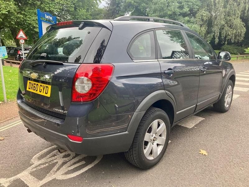 Used Chevrolet Captiva LT 2011 Grey SUV