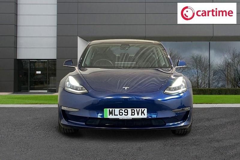 Used Tesla Model 3 Standard Range 239 kW (325 HP) 2019 Blue Sedan