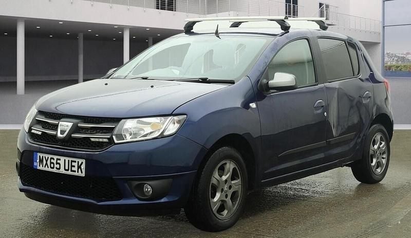 Used Dacia Sandero Lauréate 2015 Blue Hatchback