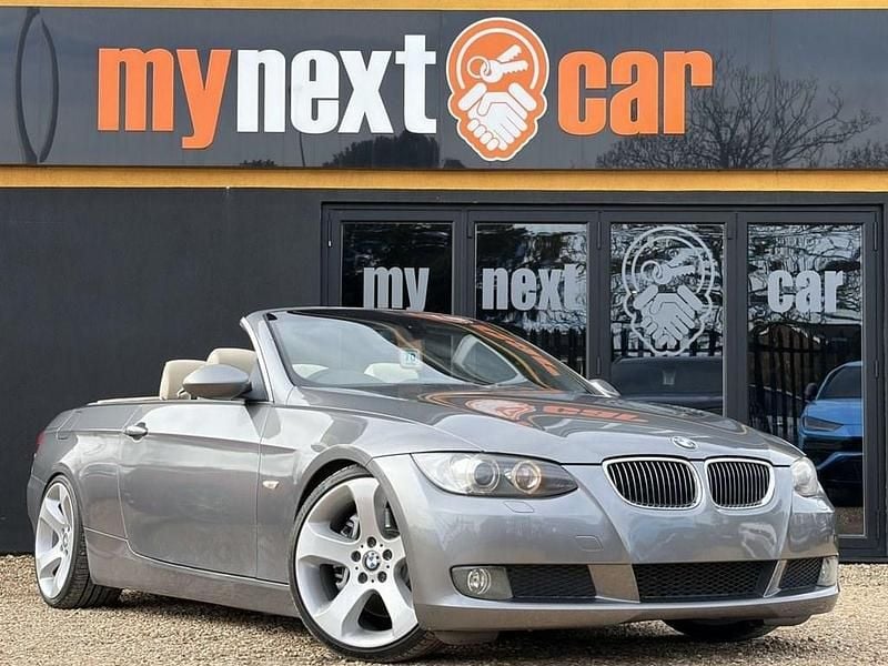 Begagnad BMW 330 Cabriolet 2007 Grå Cab