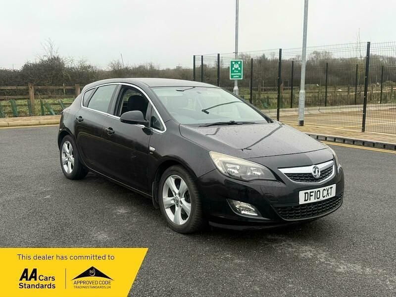 Used Vauxhall Astra SRi 2010 Black Hatchback