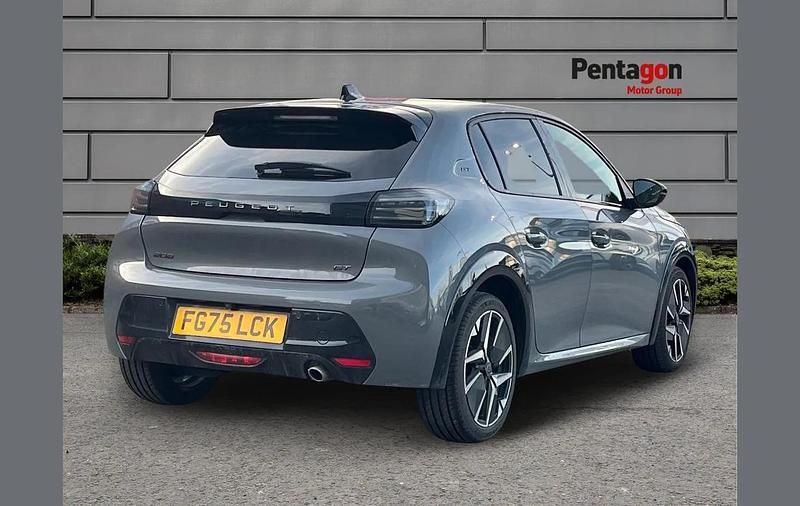 Used Peugeot 208 Premium 99 HP (72 kW) 2025 Other Hatchback