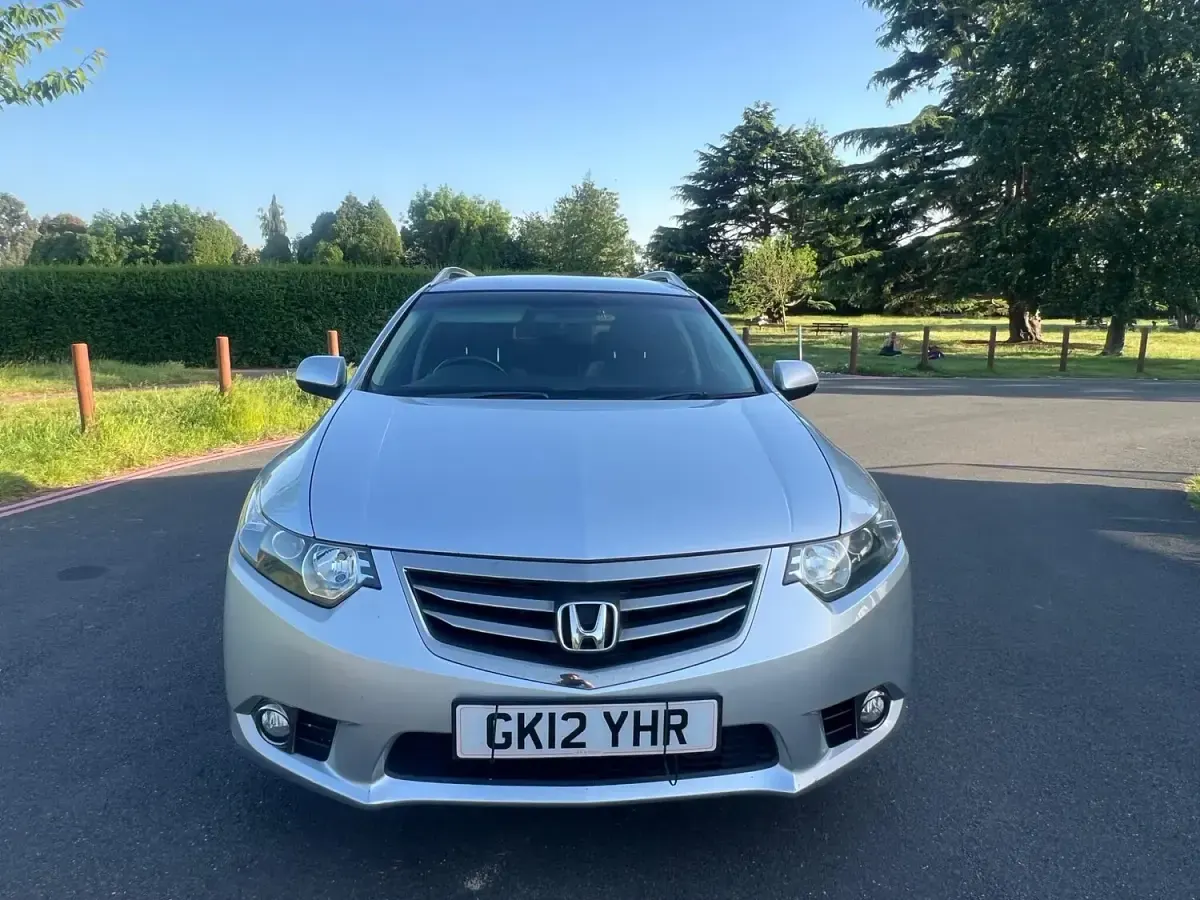 Used Honda Accord ES 150 HP (110 kW) 2012 Silver Estate