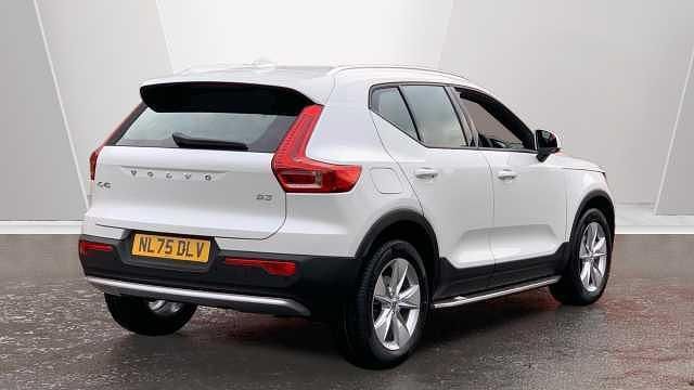 New Volvo XC40 Core 161 HP (118 kW) 2026 SUV