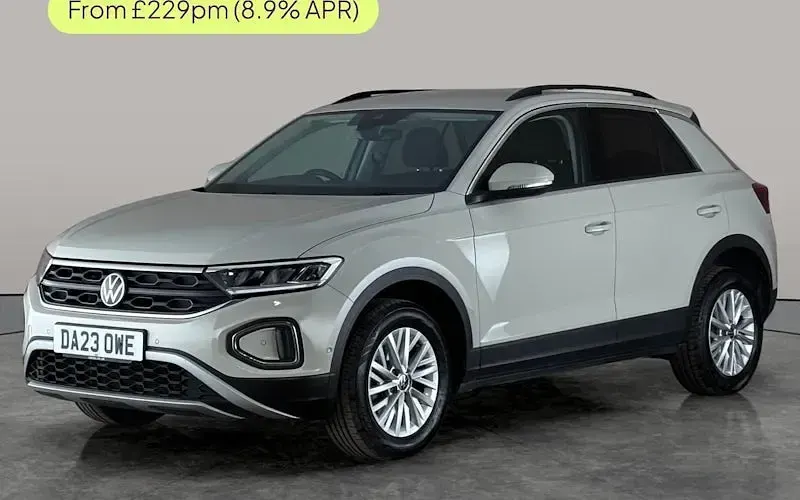 Used VW T-Roc Life 110 HP (80 kW) 2023 SUV