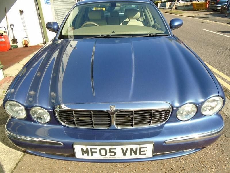 Blue Used 2005 Jaguar XJ6 Sedan | £8,995 - Image 1/4