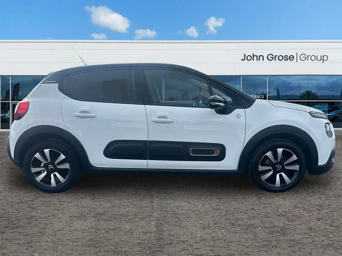 Used Citroën C3 PureTech 2023 White Hatchback