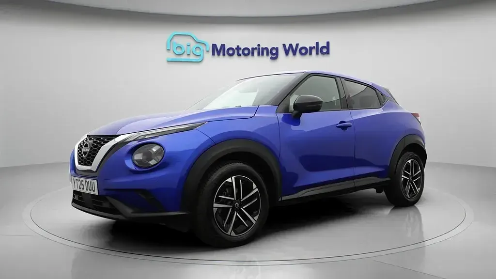 Used Nissan Juke N-Connecta 114 HP (83 kW) 2025 Blue SUV