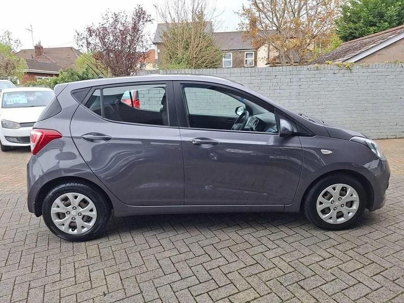 Used Hyundai i10 SE 2015 Grey Hatchback