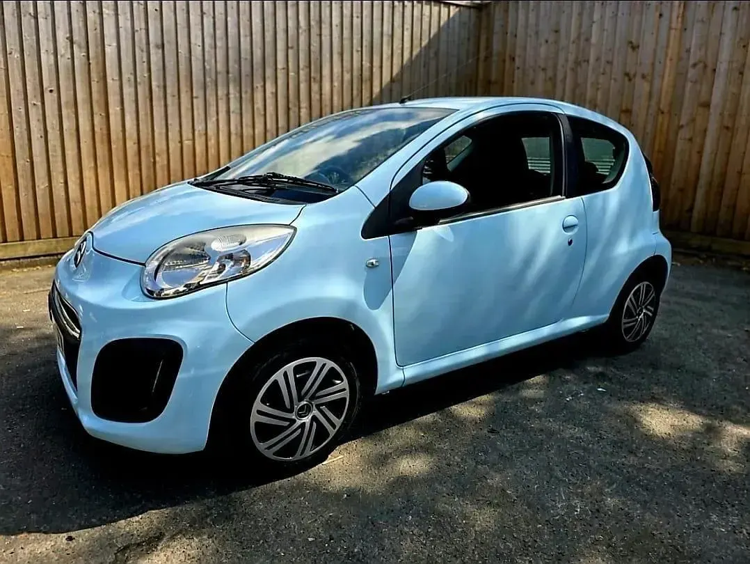 Used Citroën C1 VTR Sport 68 HP (50 kW) 2012 Blue Hatchback