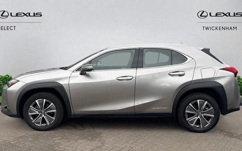 Used Lexus UX 150 kW (204 HP) 2022 SUV