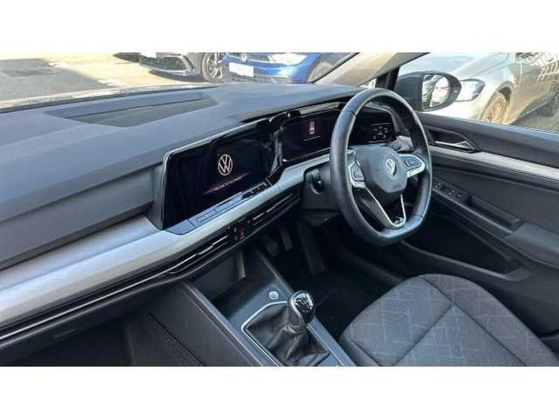 Used VW Golf VIII 130 HP (95 kW) 2020