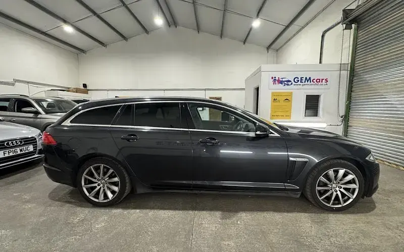 Used Jaguar XF Premium Luxury 200 HP (147 kW) 2014 Sedan