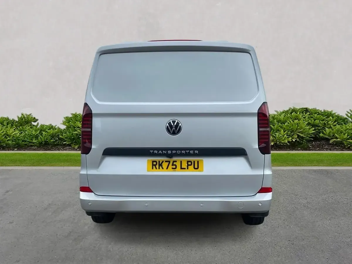 Used VW T7 S 150 HP (110 kW) 2025 Grey Van