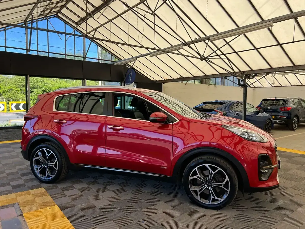 Used Kia Sportage GT-Line 174 HP (127 kW) 2021 Red SUV