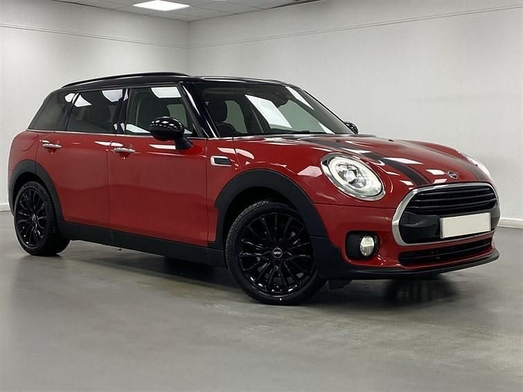 Red Used 2018 Mini Cooper Clubman Estate | £8,995 (Good price) - Image 1/4