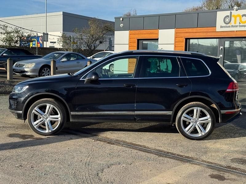Usado VW Touareg R-line Plus 262 HP (192 kW) 2018 Preto SUV