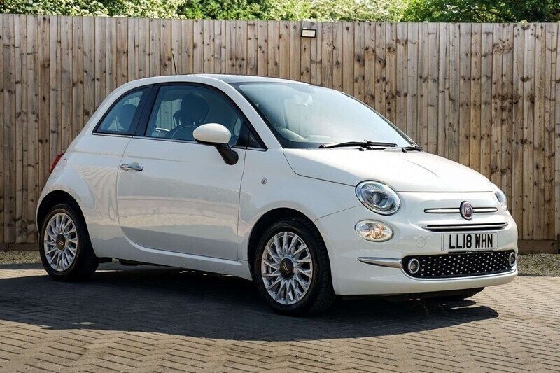 White Used 2018 Fiat 500 Lounge Hatchback | £6,995 (A bit pricey) - Image 1/4