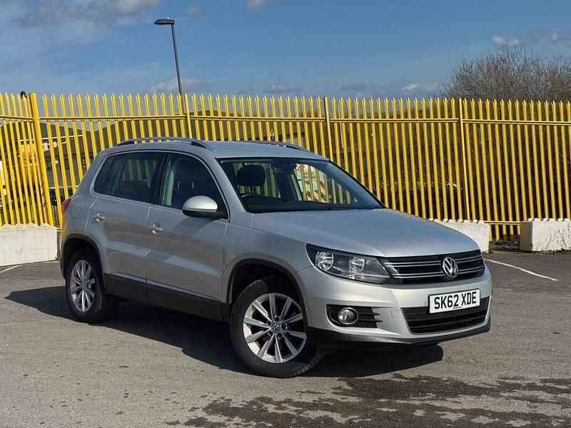 Used VW Tiguan SE 140 HP (102 kW) 2012 Silver SUV