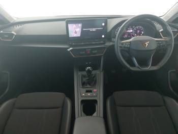 Image 3/4