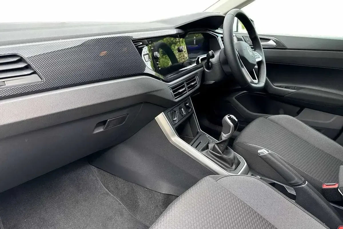 New VW Polo Match 95 HP (69 kW) 2026 Pure white Hatchback