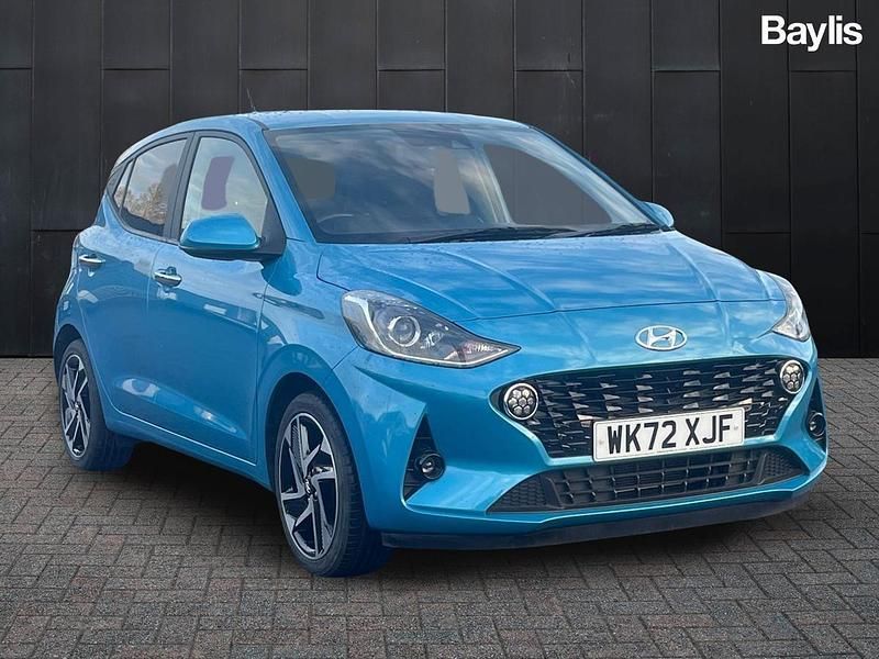 Used Hyundai i10 Premium 84 HP (61 kW) 2022 Turquoise Hatchback