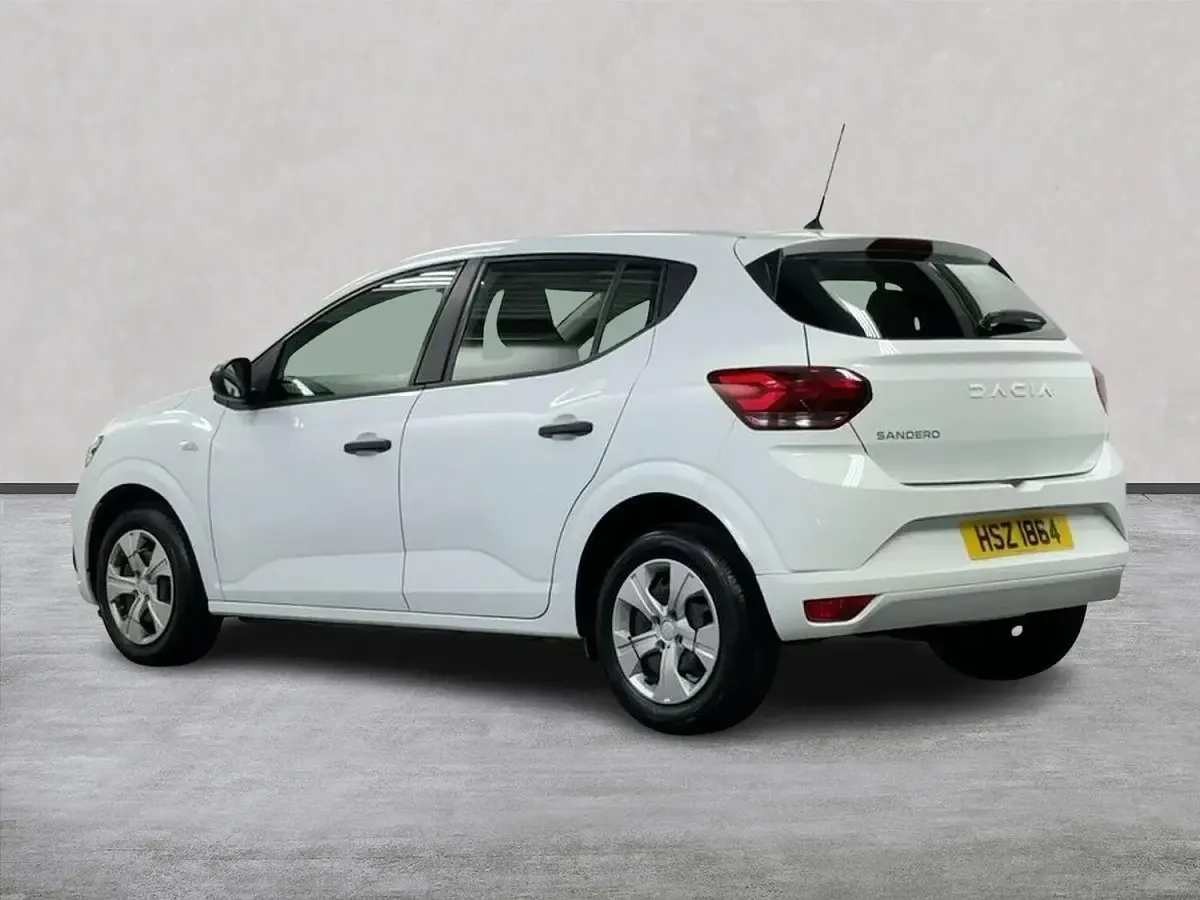 Used Dacia Sandero Essentiel 2023 White Hatchback