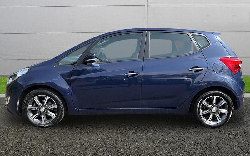 Used Hyundai ix20 SE 125 HP (91 kW) 2018 Blue Hatchback