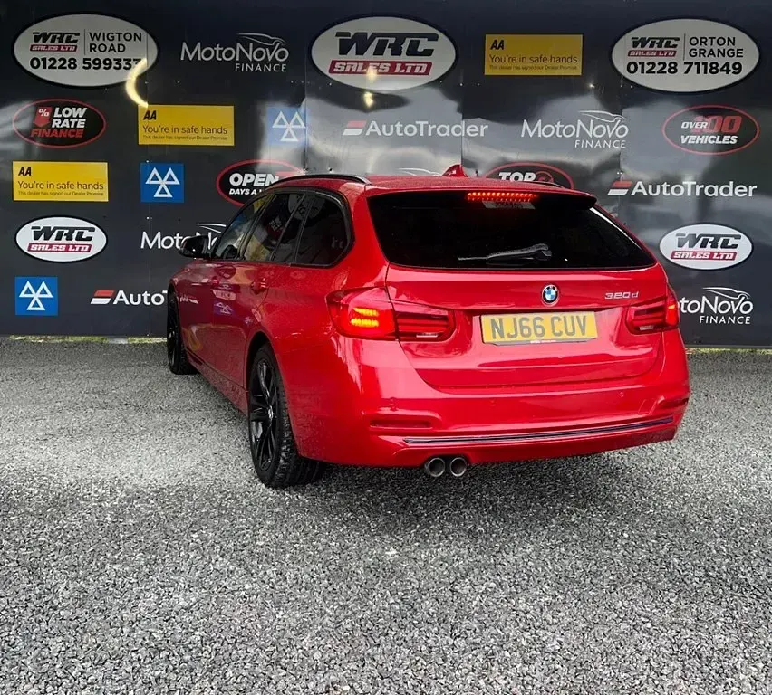 Usado BMW 320 Sport Line 190 CV (139 kW) 2016 Rojo Familiar