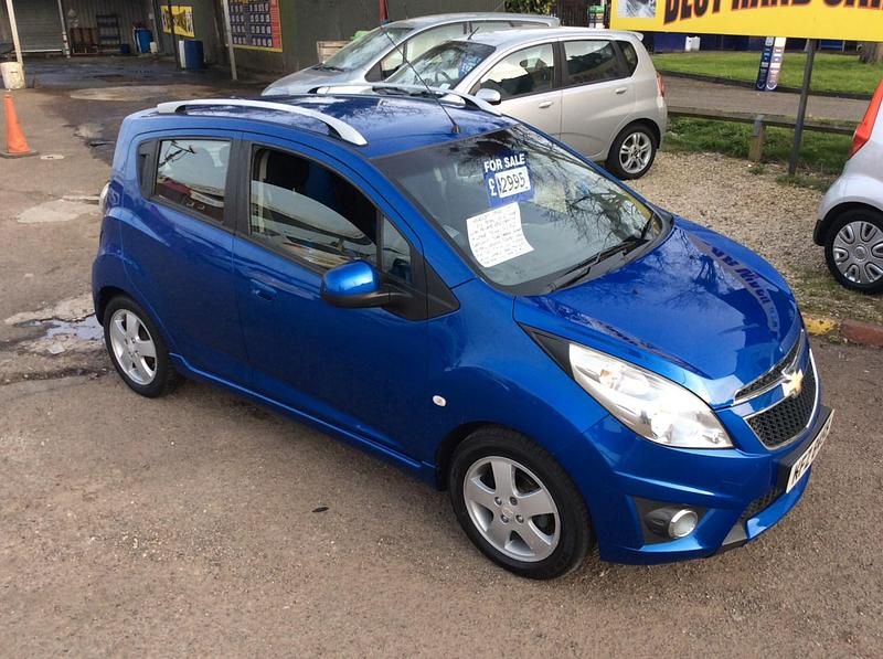 Used Chevrolet Spark LT 81 HP (59 kW) 2012 Blue Hatchback