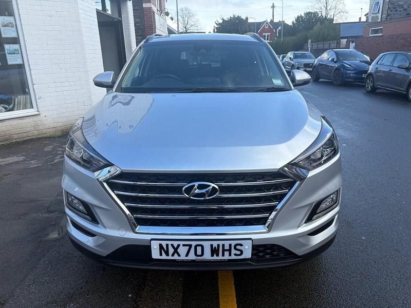 Used Hyundai Tucson SE 132 HP (97 kW) 2020 Silver SUV