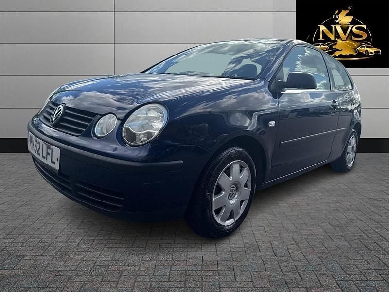 Used VW Polo SE 75 HP (55 kW) 2002 Blue Hatchback