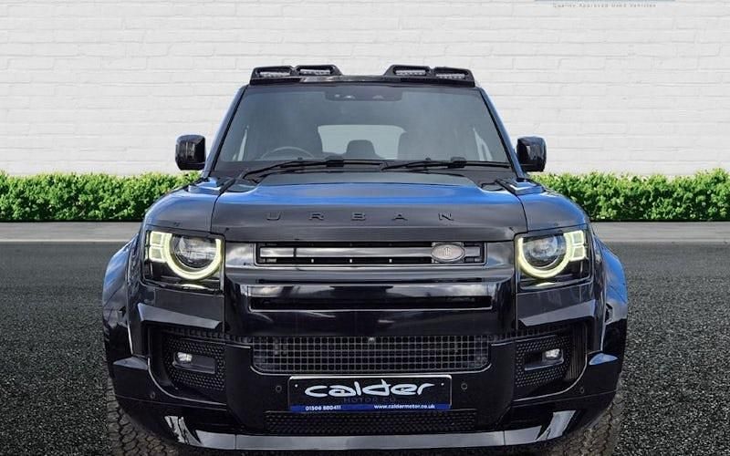 Used Land Rover Defender 300 HP (220 kW) 2024 SUV