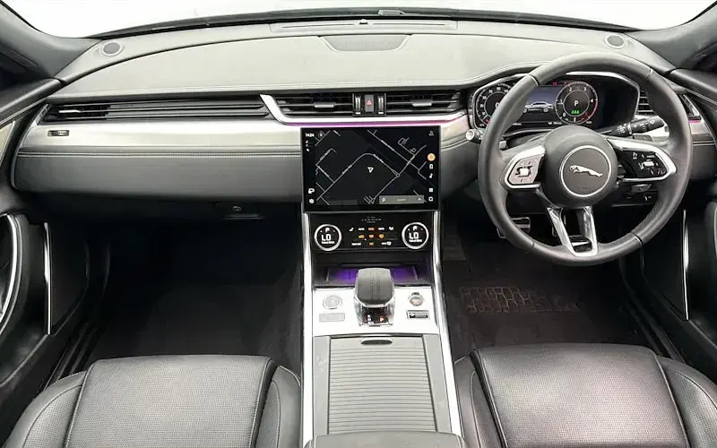 Used Jaguar XF R-Dynamic 204 HP (150 kW) 2023 Blue Sedan