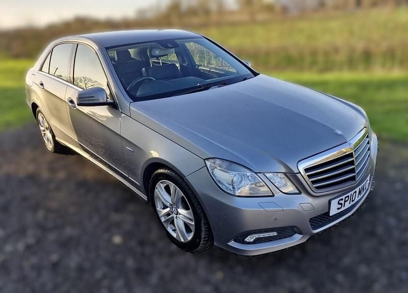 Used Mercedes E250 Avantgarde 2010 Silver Sedan