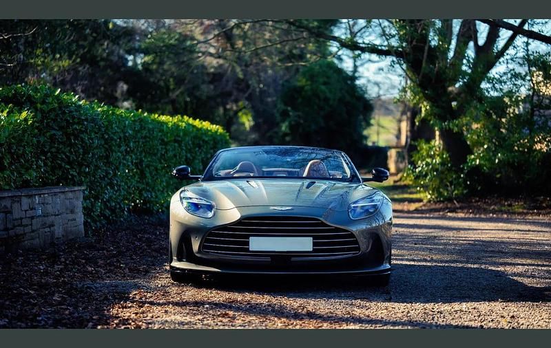 Used Aston Martin DB12 680 HP (500 kW) 2025 Green Cabriolet