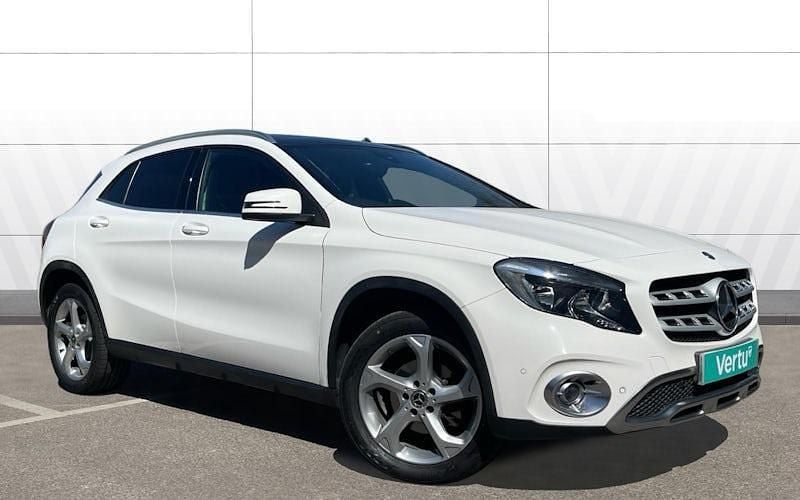 Usado Mercedes GLA200 136 HP (100 kW) 2018 SUV