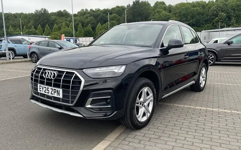 Used Audi Q5 Sport 190 HP (139 kW) 2020 Black SUV