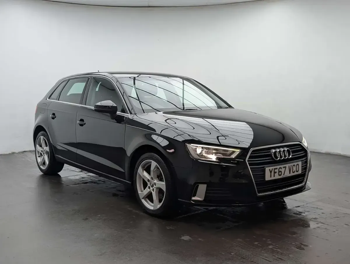 Used Audi A3 Sportback Sport 116 HP (85 kW) 2017 Black Hatchback
